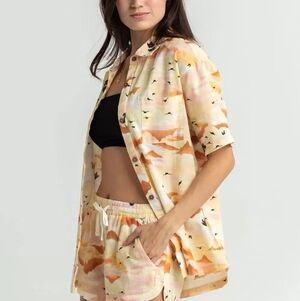 Billabong 1989 Inspired Mystic Beach Button Up Shirt L